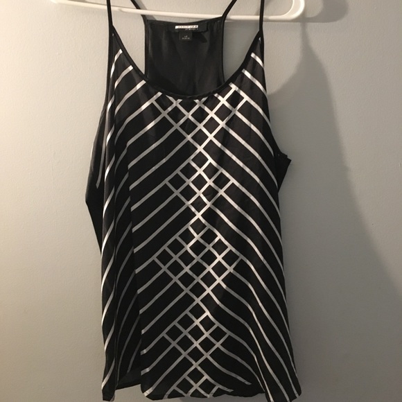 Shirt - Picture 1 of 3